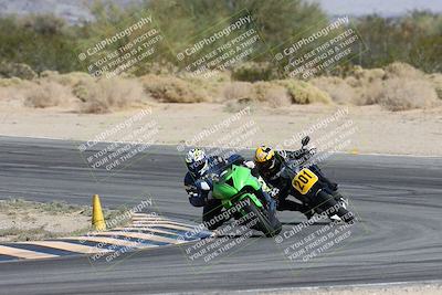 media/Nov-16-2025-Race Pace (Sun) [[8c5fa54630]]/Non Verified Riders (1st 20 Minutes)/2-Turn 10 (1010am)/